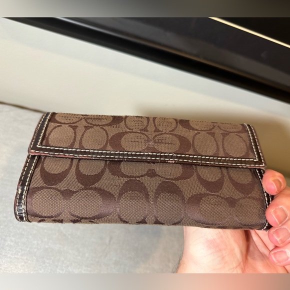 Vintage Coach Signature Logo Canvas & Leather Turnlock Wallet - Picture 4 of 9